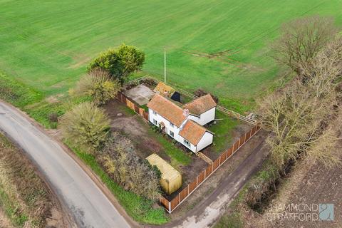 Hargham Road, Old Buckenham 2 bed detached house for sale