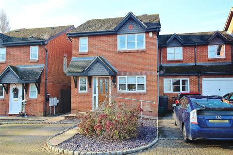 Acer Drive, Woking GU24 4 bed link detached house for sale