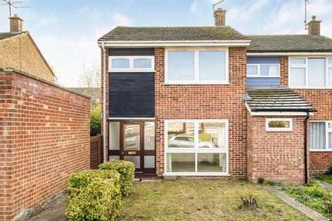 The Woodlands, Cambridge CB21 3 bed semi