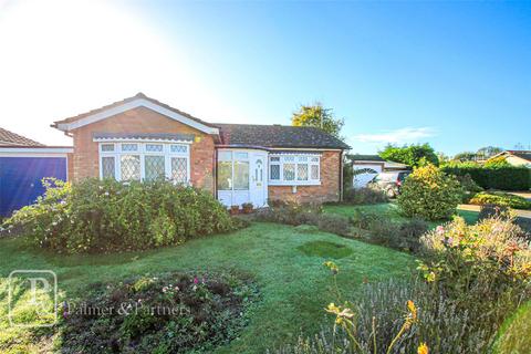 Orchard Drive, Great Holland... 2 bed bungalow for sale