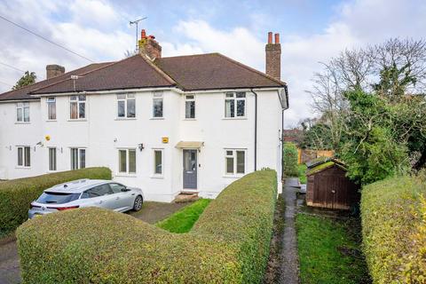 Tavistock Avenue, Hertfordshire AL1 2 bed maisonette for sale