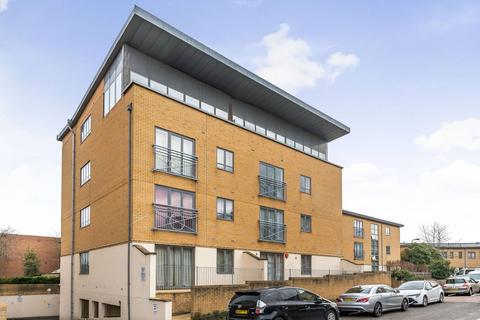 Sovereign Place, Harrow, HA1 2 bed flat for sale