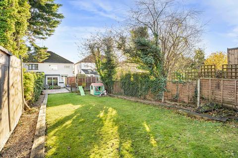 Brooklands Gardens, Potters Bar, EN6 3 bed semi