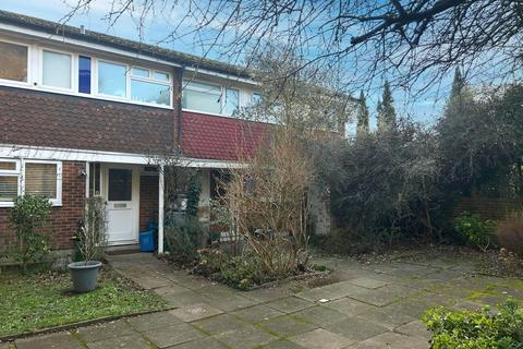Fellbrook, Richmond, TW10 3 bed end of terrace house for sale