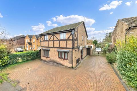 Herne Road, Huntingdon PE26 4 bed detached house for sale