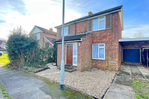 Mill Walk, Tiptree, Colchester, CO5 3 bed detached house for sale