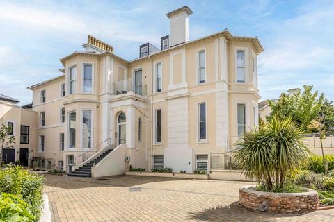 Daddyhole Road, Torquay TQ1 3 bed apartment for sale