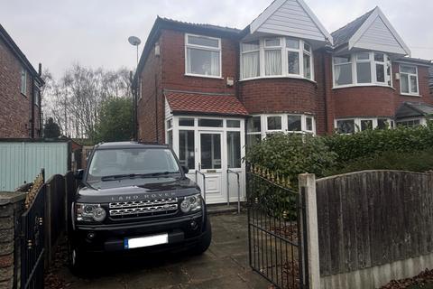 Kings Road, Stretford, M32 8QW 3 bed semi