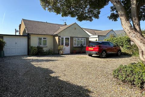 Lighthouse Road, St Margarets Bay, CT15 3 bed detached bungalow for sale