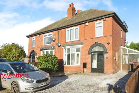 Racecourse Road, Swinton, Mexborough 3 bed semi