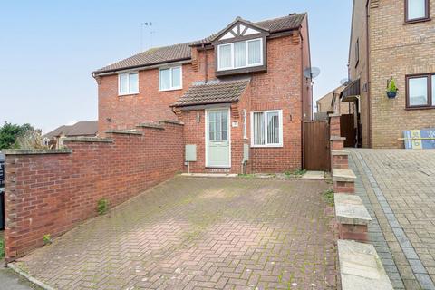 Primrose Close, Ross