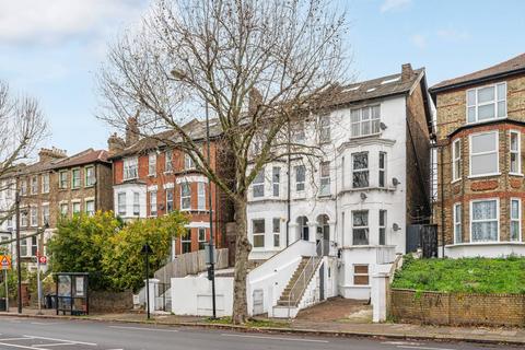 Thurlow Park Road, West Dulwich... 3 bed flat for sale