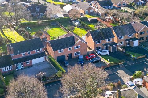 Harewood Crescent, Chesterfield S42 6 bed detached house for sale