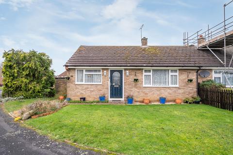 Castle Rise, North Warnborough 2 bed semi