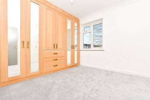 Station Road, Dorking, Surrey 1 bed flat for sale