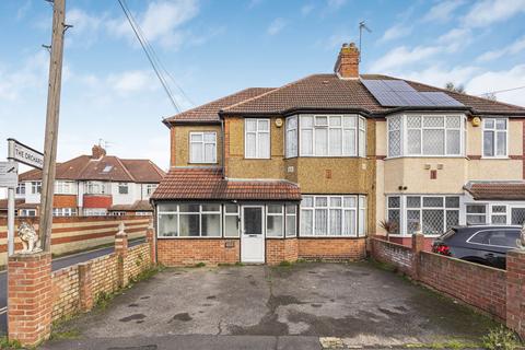 6 bedroom semi-detached house for sale