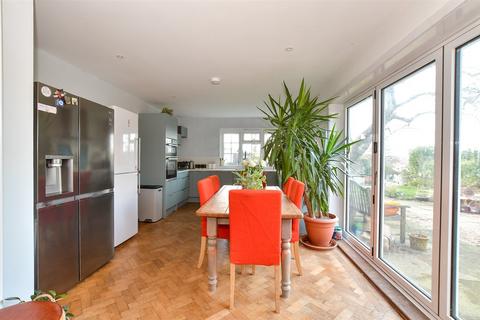 West Hill Road, Ryde, Isle of Wight 5 bed detached bungalow for sale
