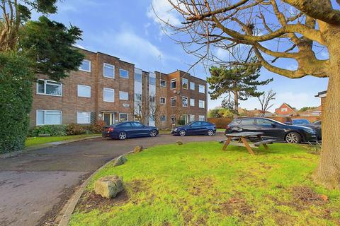 Western Road, Lancing, BN15 8RT 1 bed flat for sale