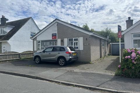 Belgrave Road, Fairbourne, Gwynedd, LL38 2 bed bungalow for sale