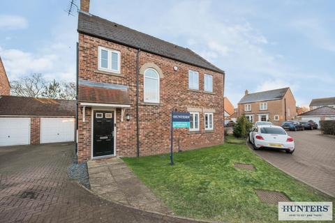 Holmefield Close, Brayton, Selby 3 bed semi