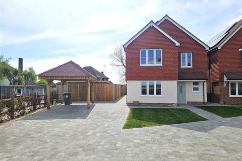 Upper St Michaels Road, Aldershot 4 bed detached house for sale