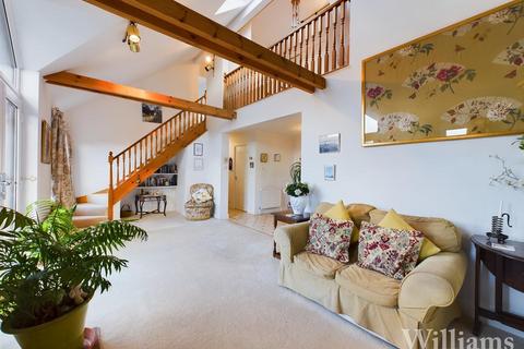 Croft Road, Thame OX9 3 bed duplex for sale