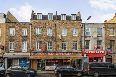 Green Lanes, Newington Green, London... 2 bed flat for sale