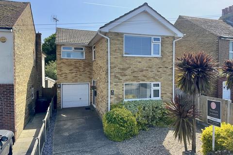 Cross Road, Birchington 3 bed detached house for sale