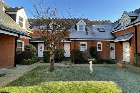 St. Johns Hill, Wimborne 2 bed terraced house for sale