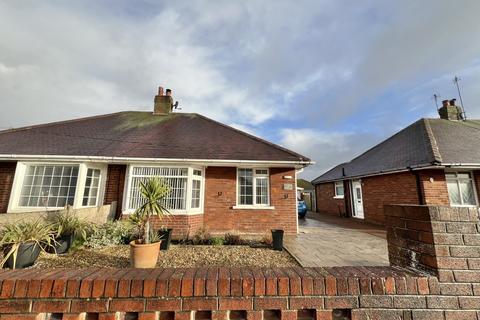 Tennyson Avenue, Thornton FY5 2 bed bungalow for sale