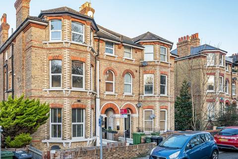 Lunham Road, Crystal Palace 2 bed flat for sale