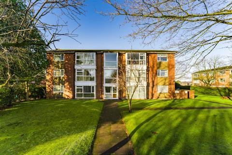 Wrayton Lodge, Whitehall Road, Sale 2 bed apartment for sale