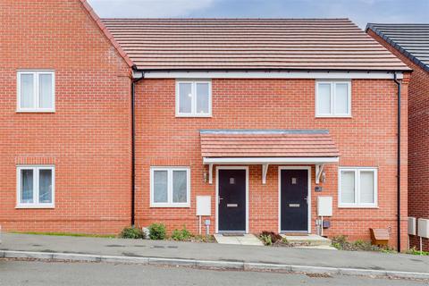 Nicholson Close, Redhill NG5 2 bed townhouse for sale