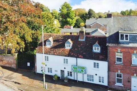 Barn Street, Marlborough, SN8 4 bed townhouse for sale