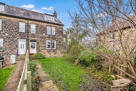 Yewcroft, Ilkley, West Yorkshire, LS29 4 bed end of terrace house for sale