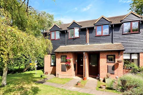 Frank Lunnon Close, Bourne End... 1 bed maisonette for sale