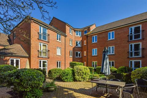 Stockbridge Road, Chichester, PO19 1 bed retirement property for sale