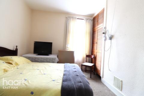 Chesterford Road Manor Park, London 3 bed terraced house for sale