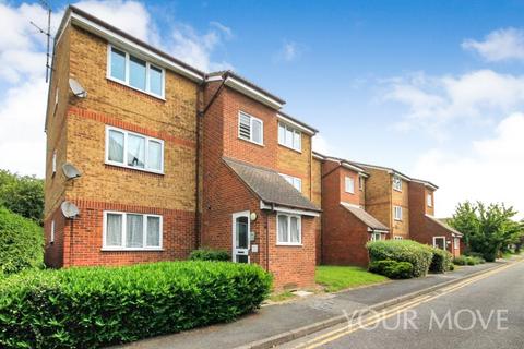 Stirling Close, Essex RM13 1 bed flat for sale