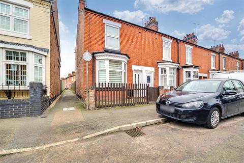 Newcombe Street, Market Harborough LE16 2 bed end of terrace house for sale