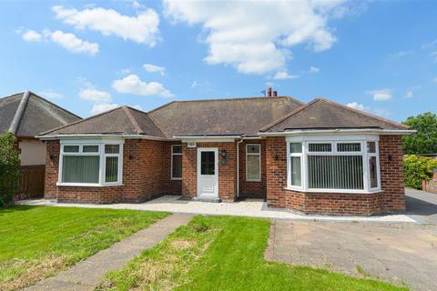 Hollym Road, WITHERNSEA 3 bed detached bungalow for sale