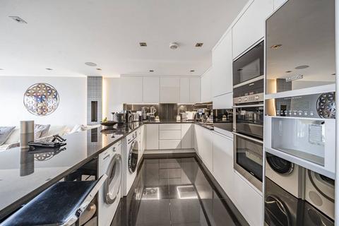 Coral House, Ealing, London, NW10 2 bed flat for sale