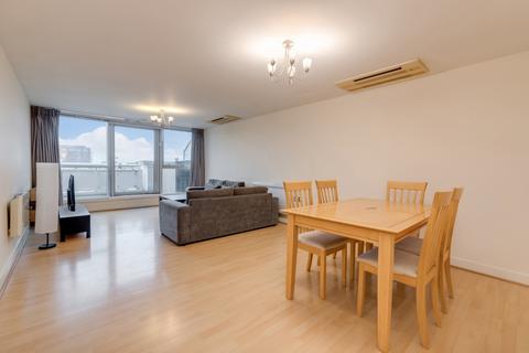 Switch House, 4 Blackwall Way, London 2 bed flat for sale