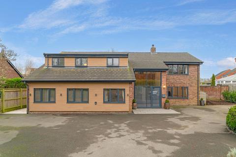 Hinton Road Brackley, West... 6 bed detached house for sale