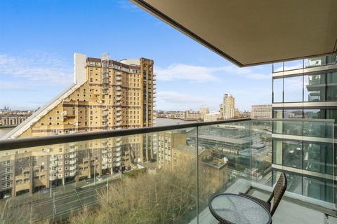 Marsh Wall, Canary Wharf, London, E14... 1 bed apartment for sale