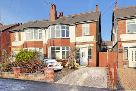 Lynton Gardens, Harrogate 5 bed semi