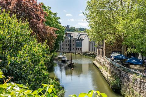 The Plains, Totnes 2 bed apartment for sale