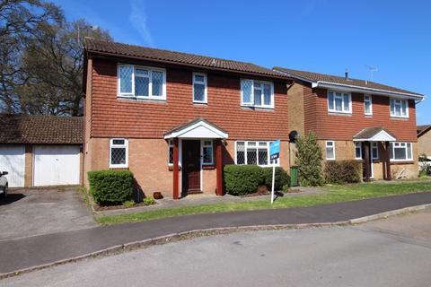 Walker Gardens, Southampton SO30 4 bed detached house for sale