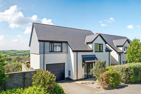 Shortlanesend 3 bed detached house for sale
