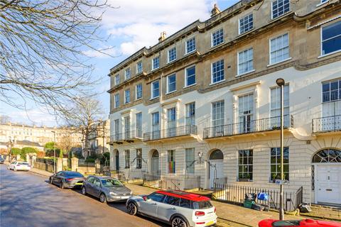Cavendish Place, Bath, Somerset, BA1 2 bed apartment for sale